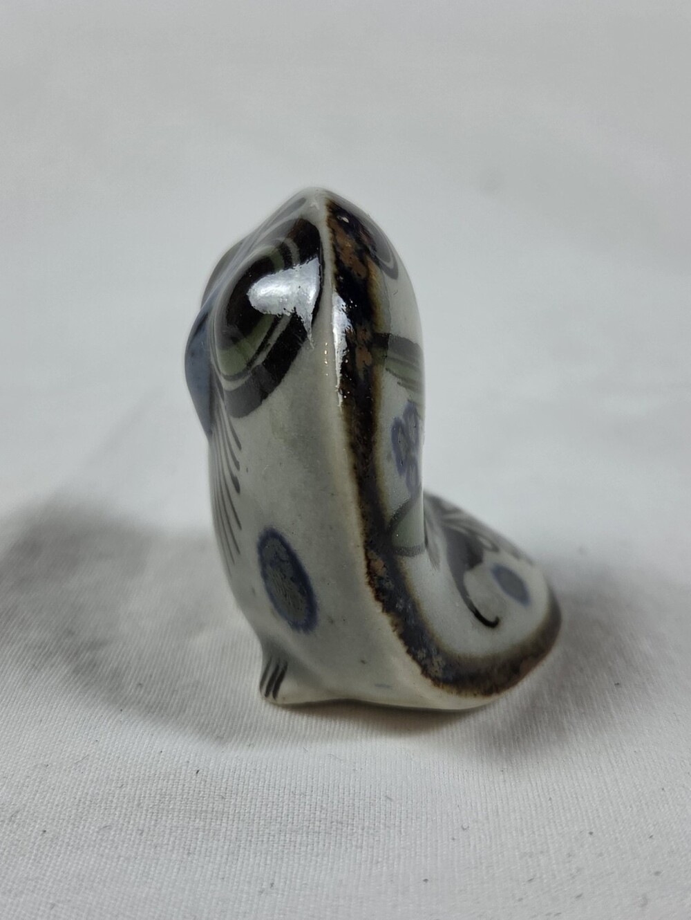Mexican Tonala Hand Painted Owl Figure 1.75"h - Picture 5 of 7